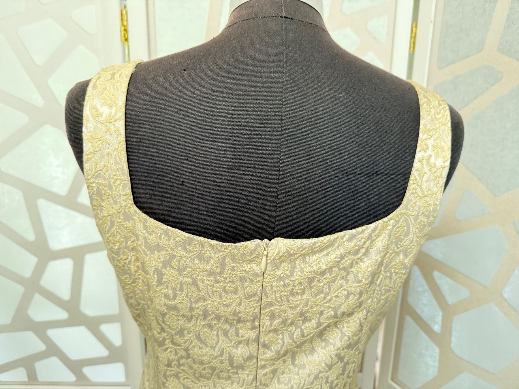 Vestiti: Beautiful moiré dress. S – Nuovo (secondo la descrizione) da Grund b. Gstaad venduto da PlageNeigeplus 2