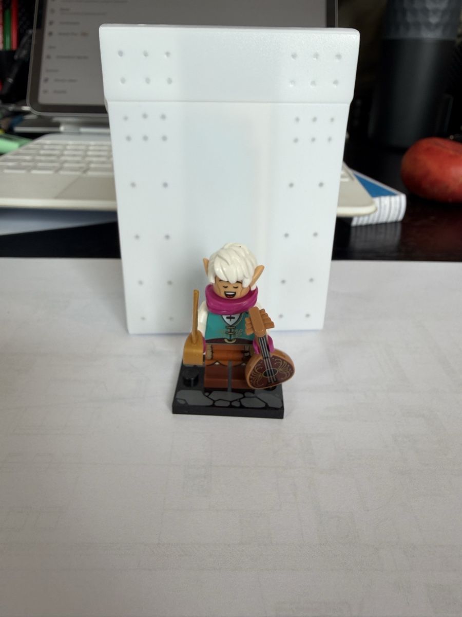 Lego Giocattoli: LEGO 71047 Dungeons and Dragons Minifigures  Elf Bard – Usato da Bellinzona venduto da Andreea90