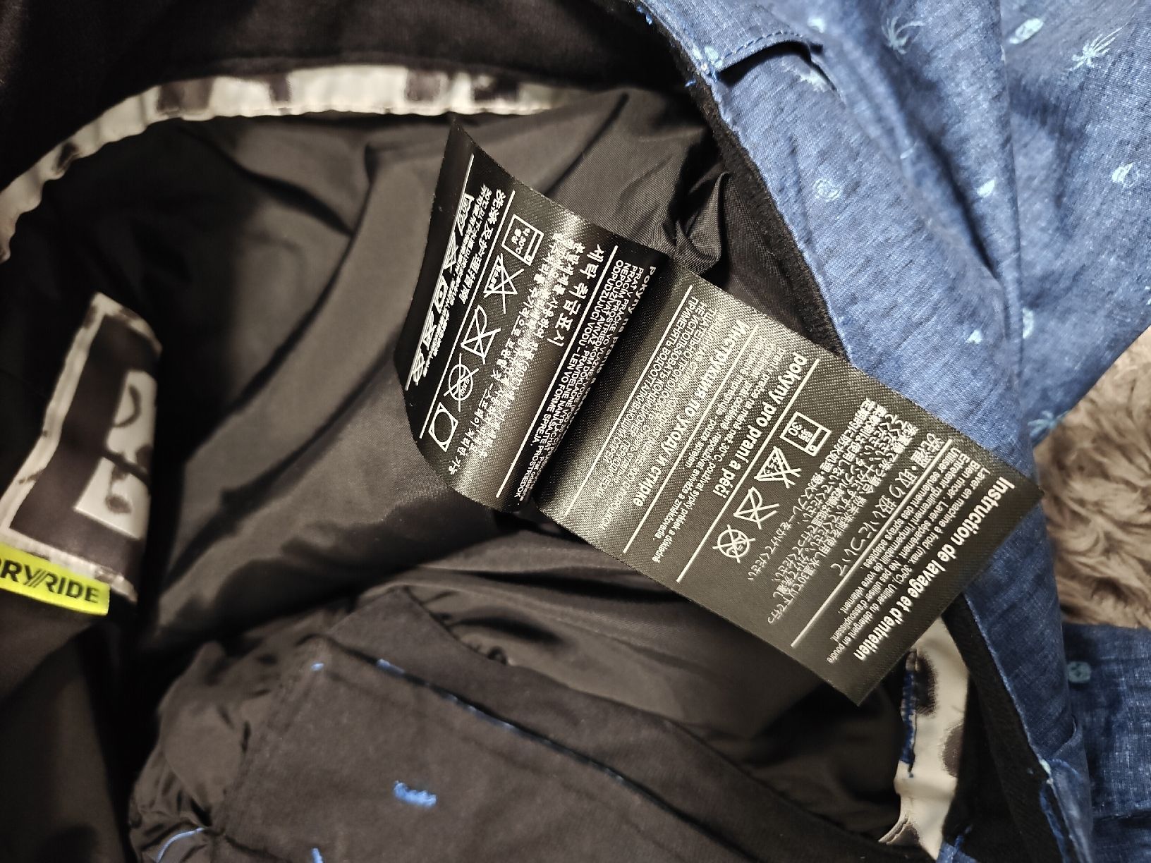 Burton Pantaloni: Burton Skihose the white Collection  – Usato da Pieterlen venduto da Saemelili 9