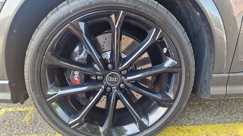 Autos: RS Q3 – Gebraucht aus Bottens von seb_f9y5 3