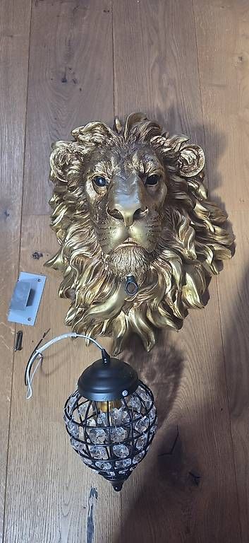 Lampade: Löwenkopf-Wandlampe – Usato da Egliswil venduto da fab_tb28