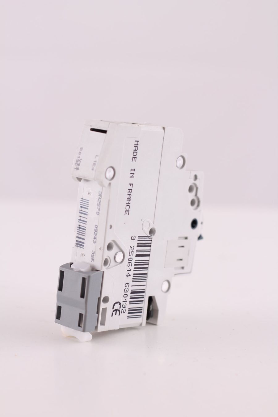 Hager Interruttori: Hager NC 013 C13 LS – Usato da Winterthur venduto da Hint17 1