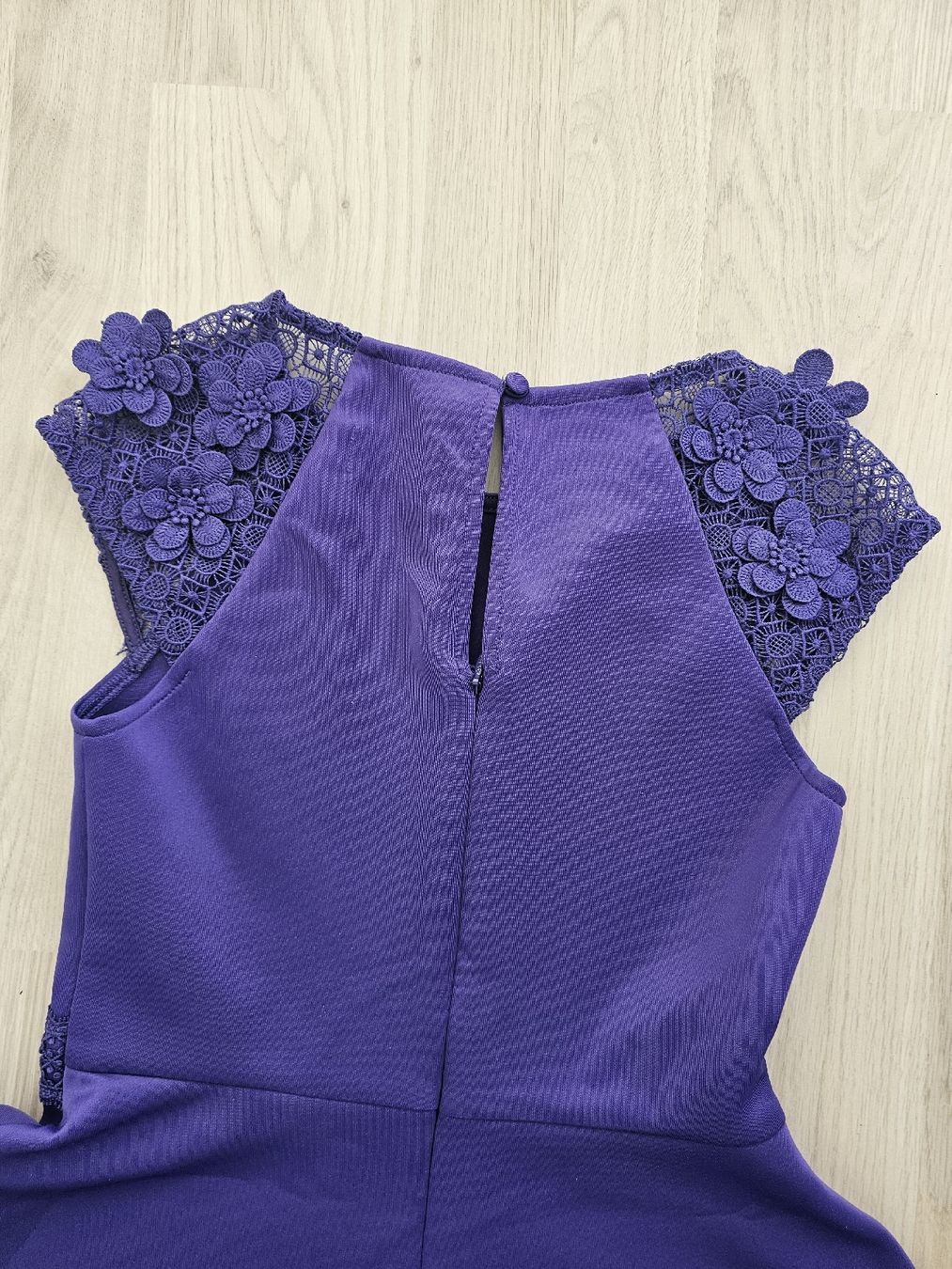 Robes et jupes: Festkleid Gr. 158  – D'occasion à Bätterkinden par Pescelino 4