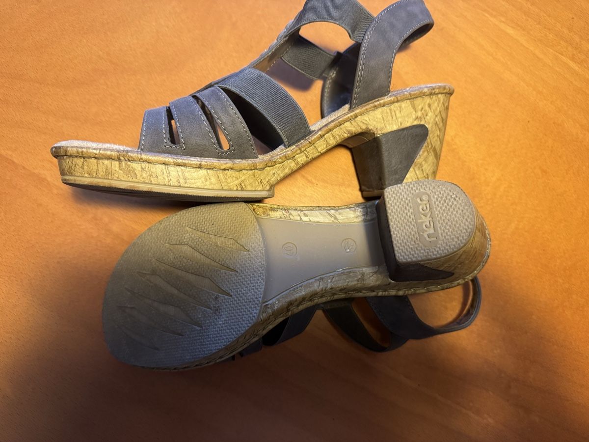 Rieker Scarpe da donna: Rieker Sandalen Gr. 40 – Usato da Hitzkirch venduto da riririri 2