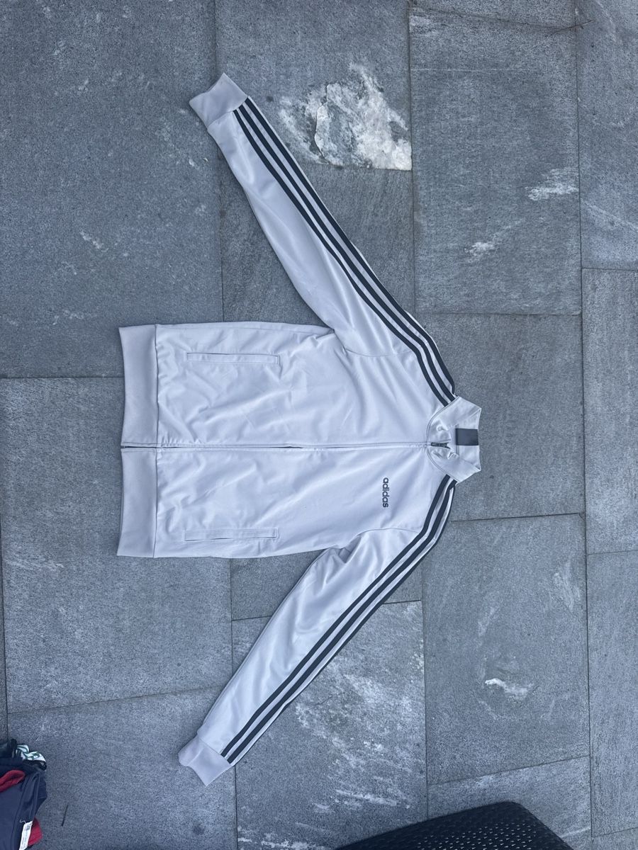 Adidas Giacche: Adidas Trainingsjacke Grau Schwarz Gr S  – Usato da Muri b. Bern venduto da ann_g287 1