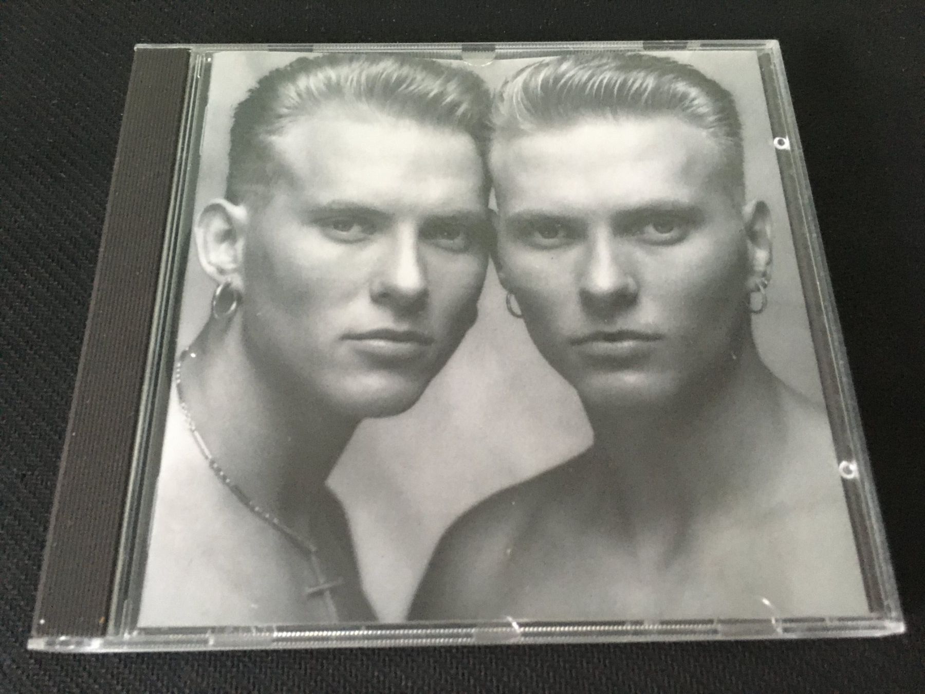 CD: Bros - The Time -CD- – Usato da St.Gallen venduto da MedienJoe