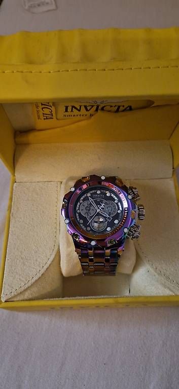 Uhren: Montre Invicta Venom Réserve Irridesent  – Gebraucht aus Thônex von fbattiaz 1