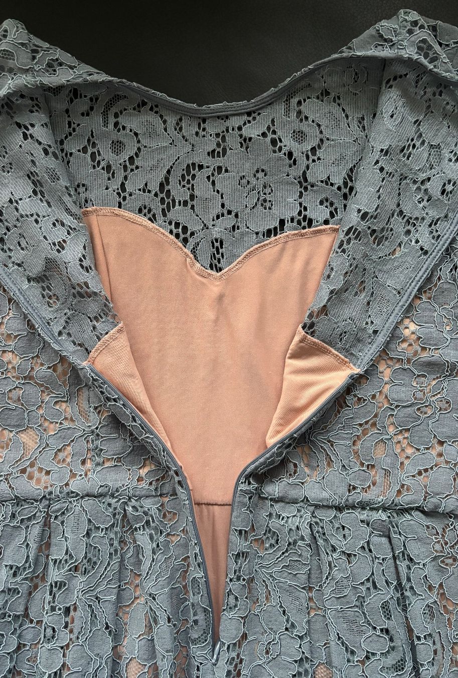 H&M Vestiti: Spitzenkleid von H&M – Usato da Zürich venduto da Tzhkely24 8
