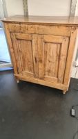 Buffet en pin massif
