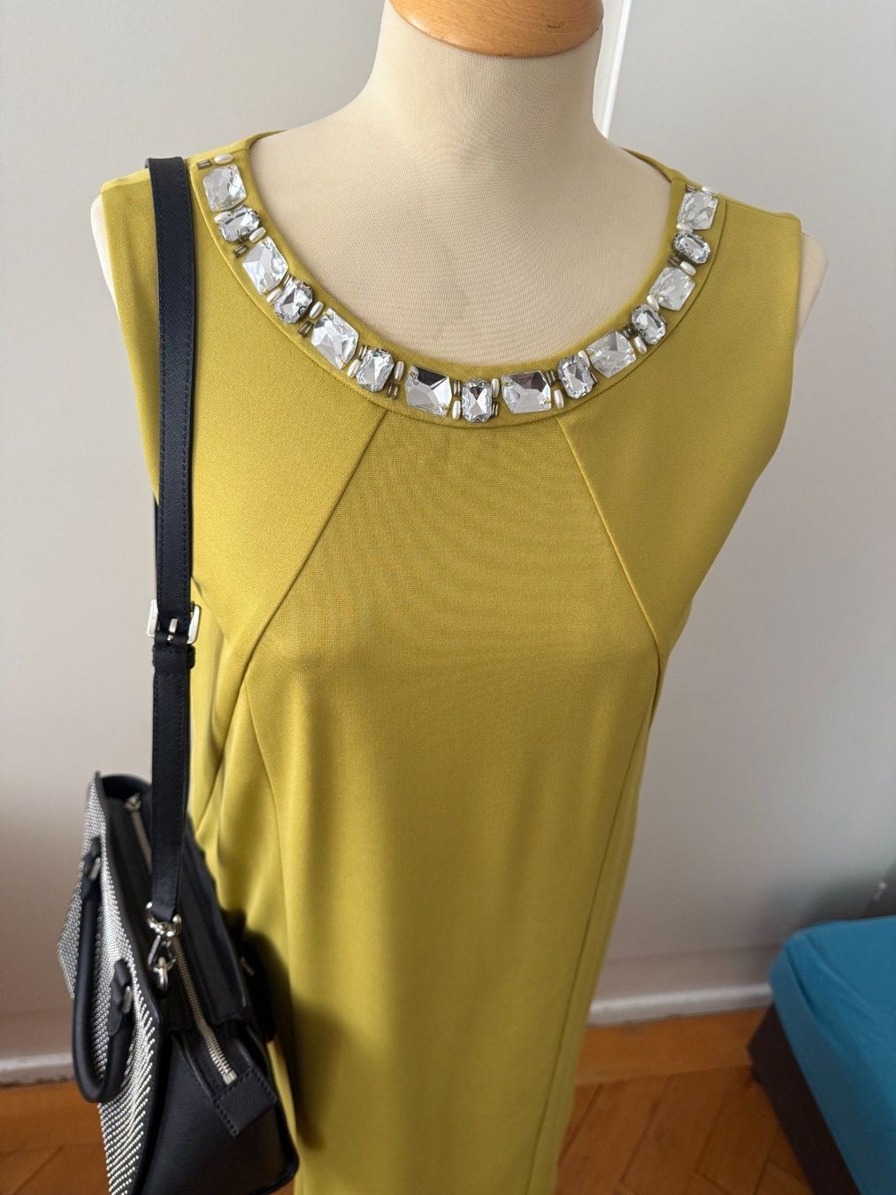 Vestiti: Robe droite verte-jaune – Nuovo (secondo la descrizione) da Le Locle venduto da tchanatakoua 3