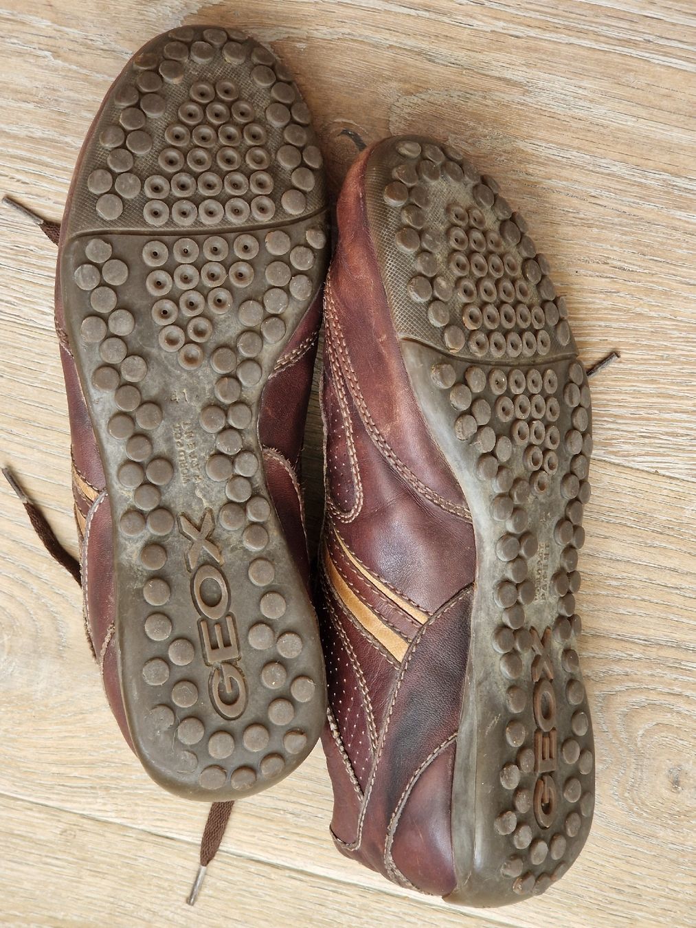 Geox Herrenschuhe: Geox Leder Sneakers Grösse 41 – Gebraucht aus Küssnacht am Rigi von Mika014 3