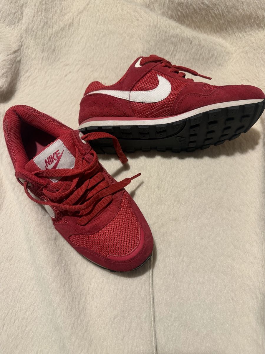Chaussures femmes: Basket Nike – D'occasion à Bossonnens par mina1187 1