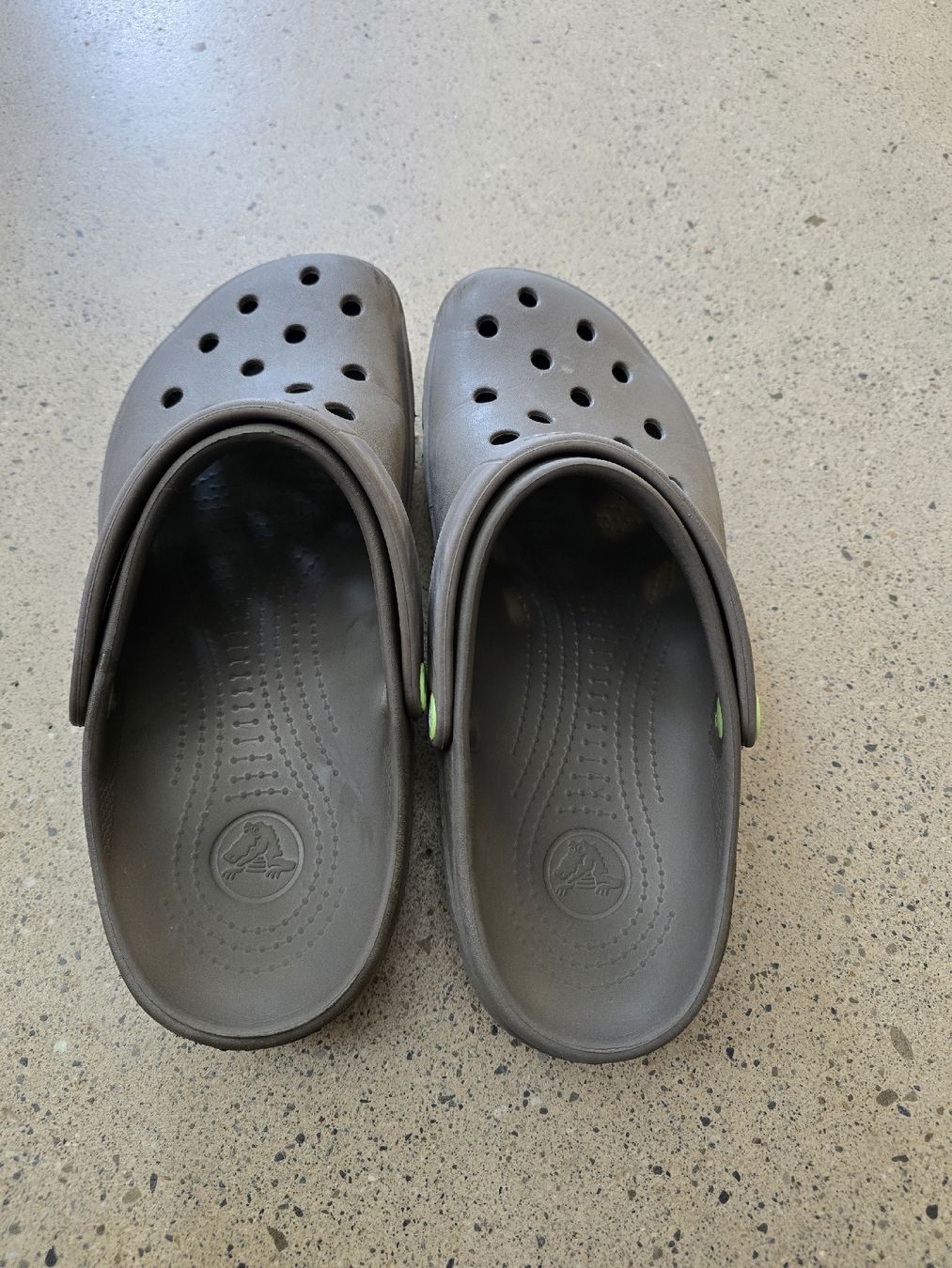 Crocs Scarpe da uomo: Crocs Crocband Runner 43-44 – Nuovo (secondo la descrizione) da Zürich venduto da reg_c25t