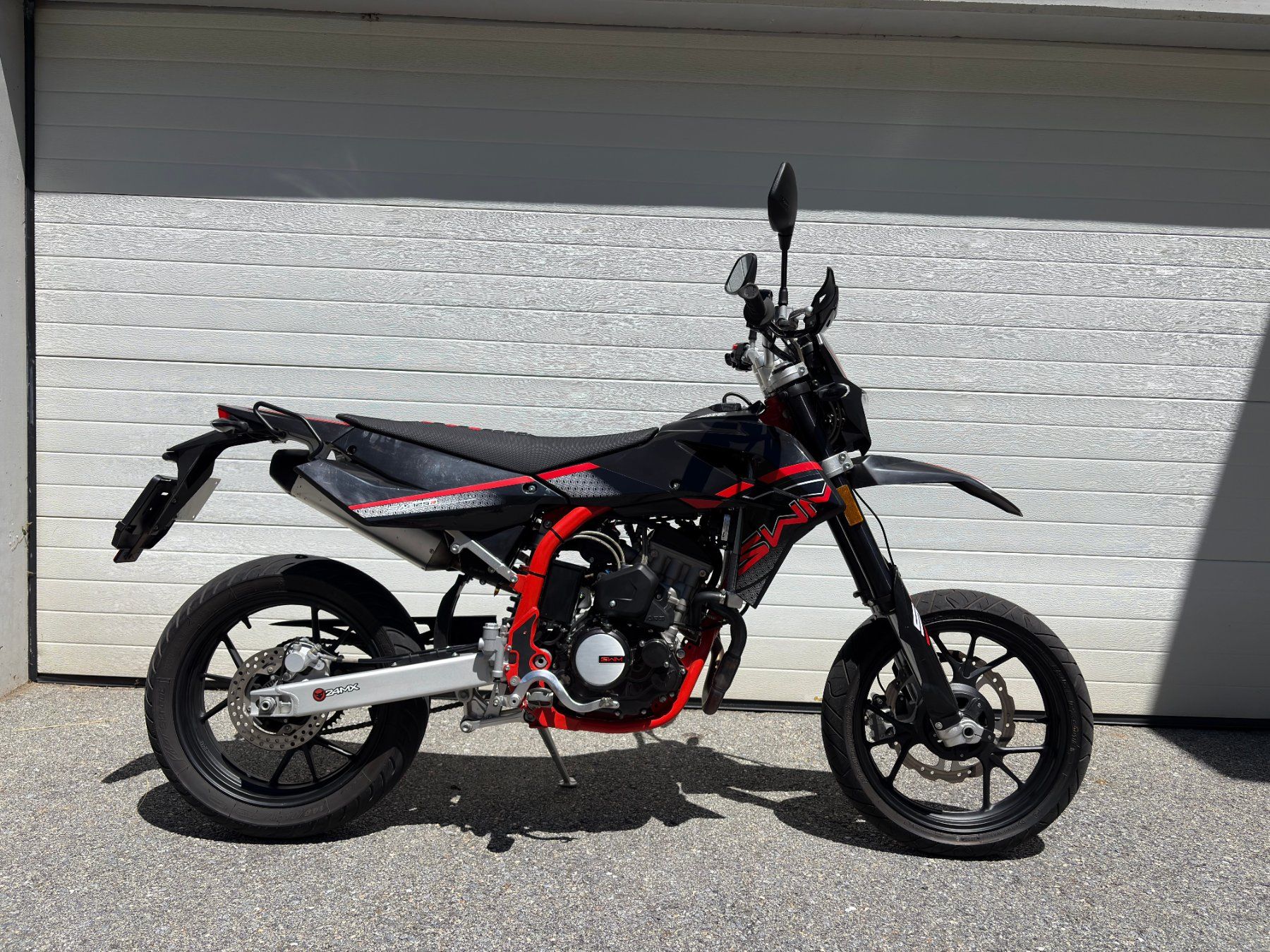SWM Strasse: SWM SM 125 r – Gebraucht aus Simplon Dorf von san_d5np 1