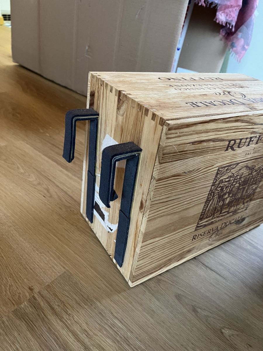Autres: Nachtschrank Weinkisten – D'occasion à Zürich par nisone 2