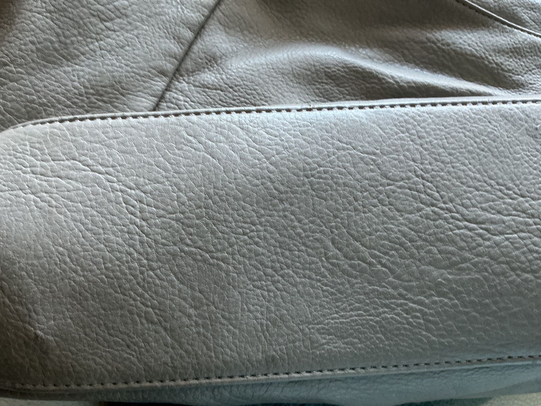 Sacs femmes: Coveri Collection Tasche hell  grau – D'occasion à Wettingen par Andres54 5