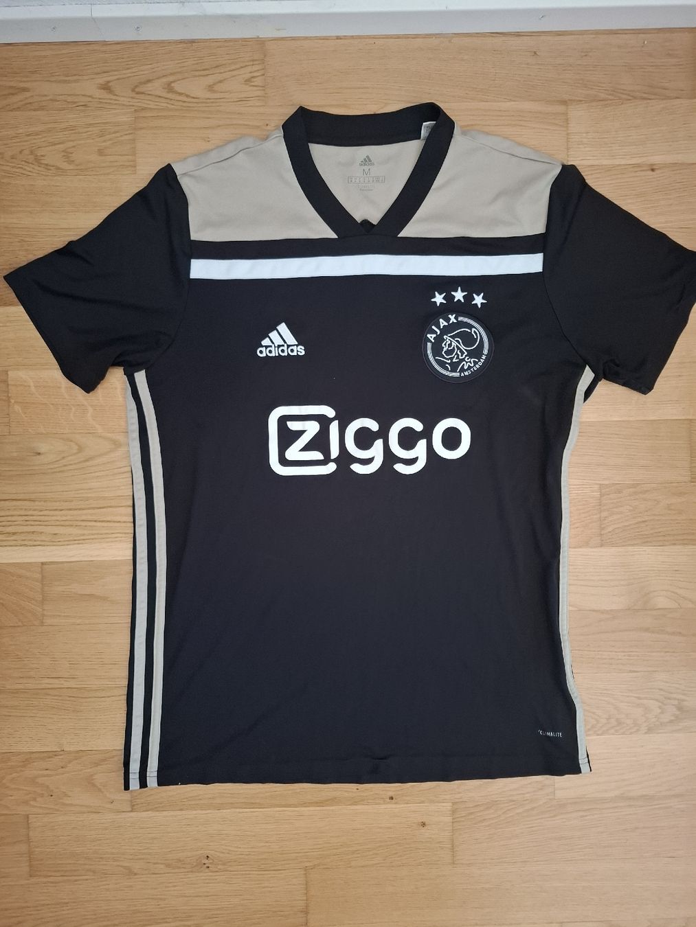 Adidas Canottiere & Pantaloni: Jersey Ajax Amsterdam size: M  – Usato da Aigle venduto da BapticoPKN