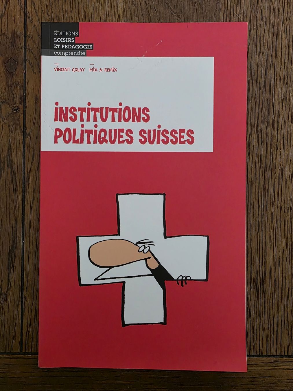Bücher: Institutions Politiques Suisses – Gebraucht aus Delémont von nicolasc1