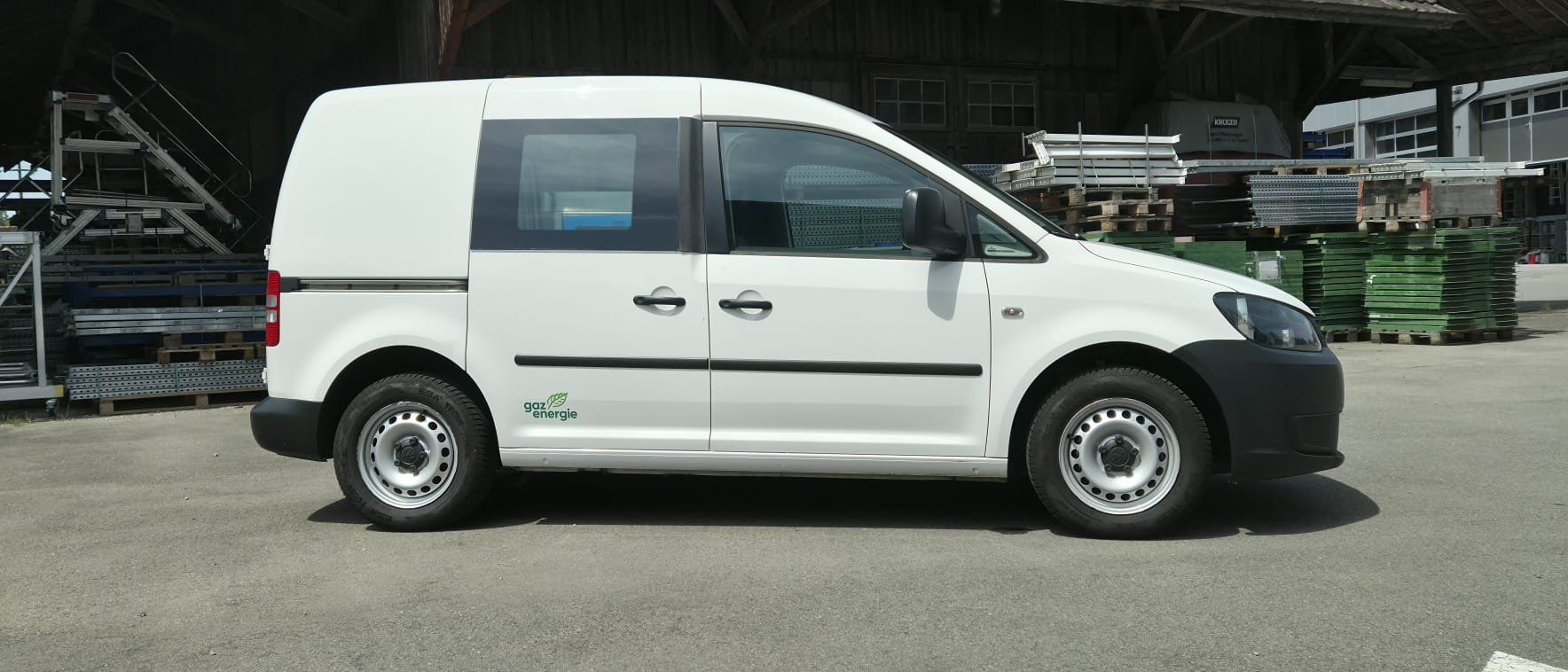VW Véhicules utilitaires: VW Caddy 2.0 Erdgas / Benzin – D'occasion à Rickenbach b. Wil par sto_5zwq 2