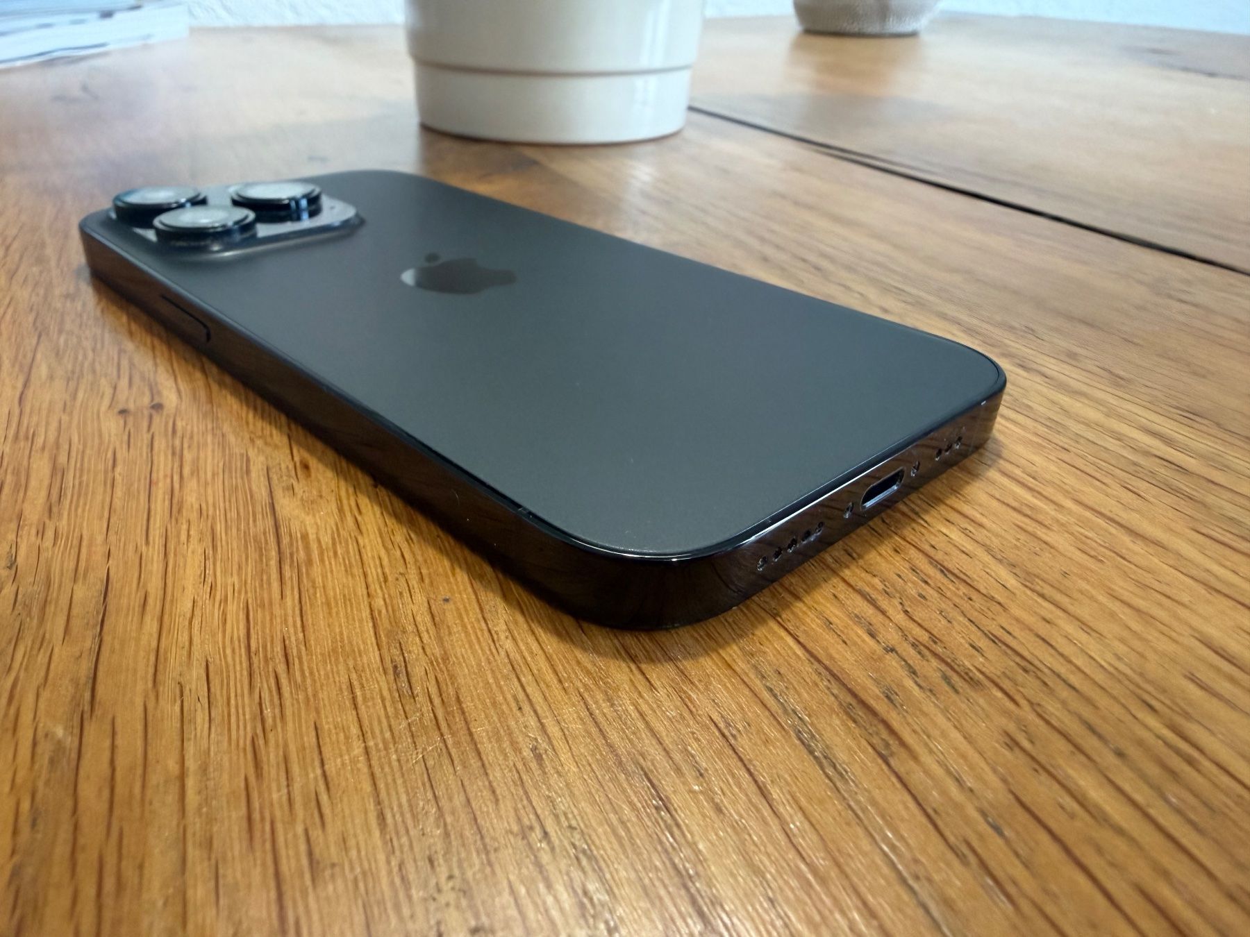 Apple Telefoni cellulari / Smartphones: iPhone 14 Pro 256GB Schwarz – Usato da Bulle venduto da koh_62hn 3
