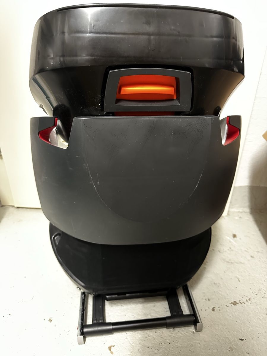 Cybex Seggiolini per auto: Cybex Silver Kindersitz Solution X-fix Top Zustand  – Usato da Zürich venduto da Gwizduch 1