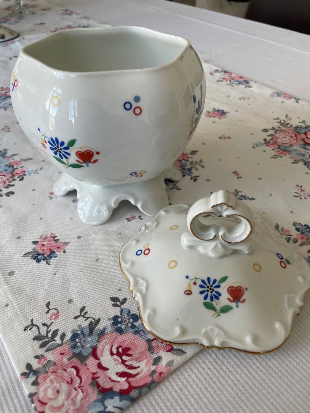 Eschenbach Ciotole: Romantische Bowle von Eschenbach Bavaria – Usato da Meisterschwanden venduto da Taragoa 5