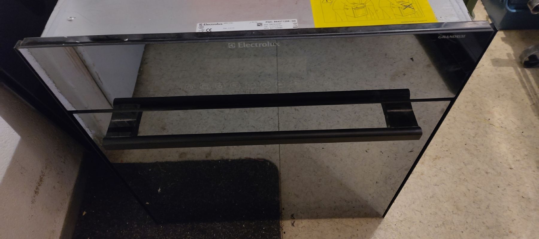 Electrolux Elettrodomestici da cucina: Backofen Elektrolux 55 CH Norm – Usato da Biberist venduto da bellmec 2