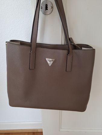 Sac à main Guess d'occasion –