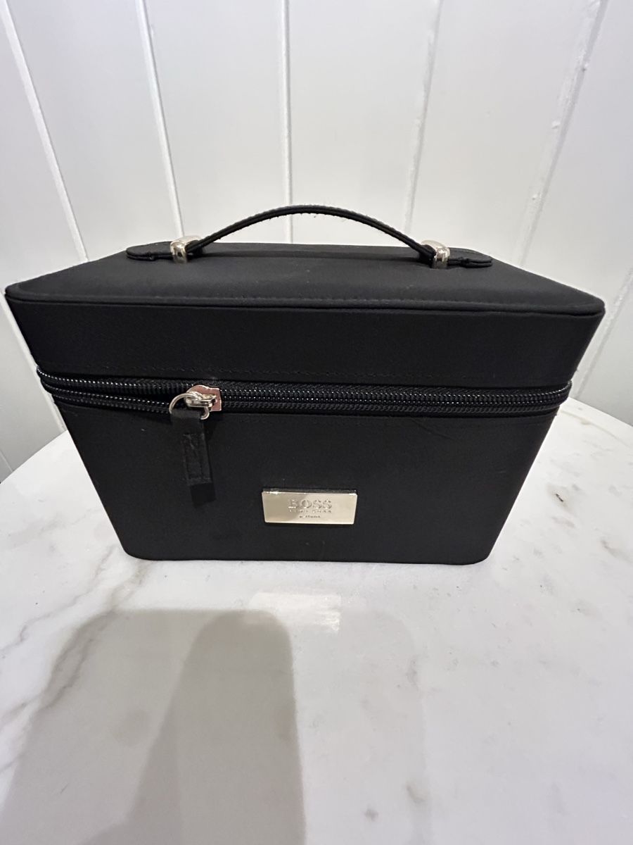 Contenitori & Simili: BOSS Aufbewahrungsbox – Usato da Gunten venduto da starfish3 4