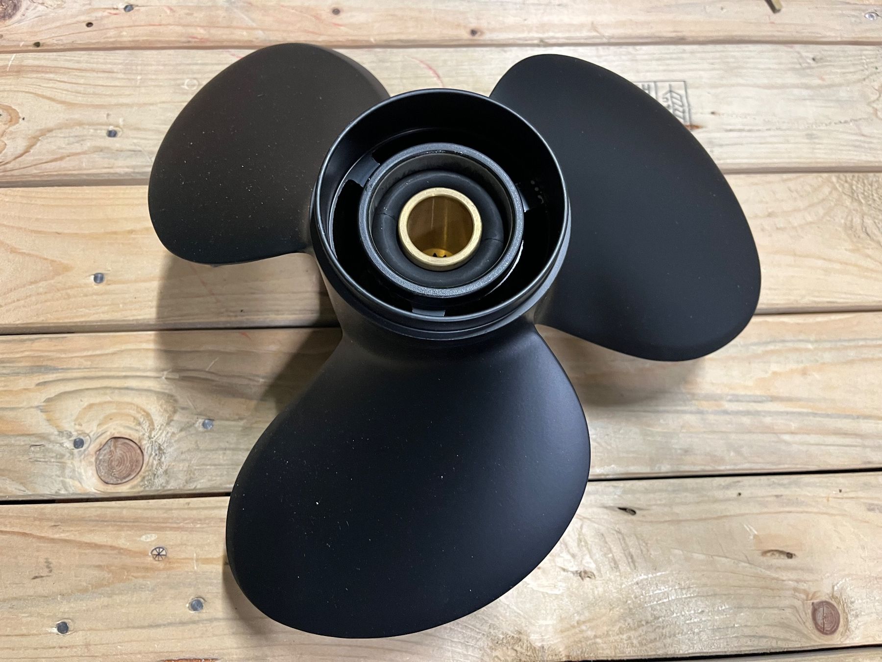 Evinrude Barche: Evinrude Propeller Aluminium 14X9 – Nuovo (secondo la descrizione) da Cressier FR venduto da schmidli010 1