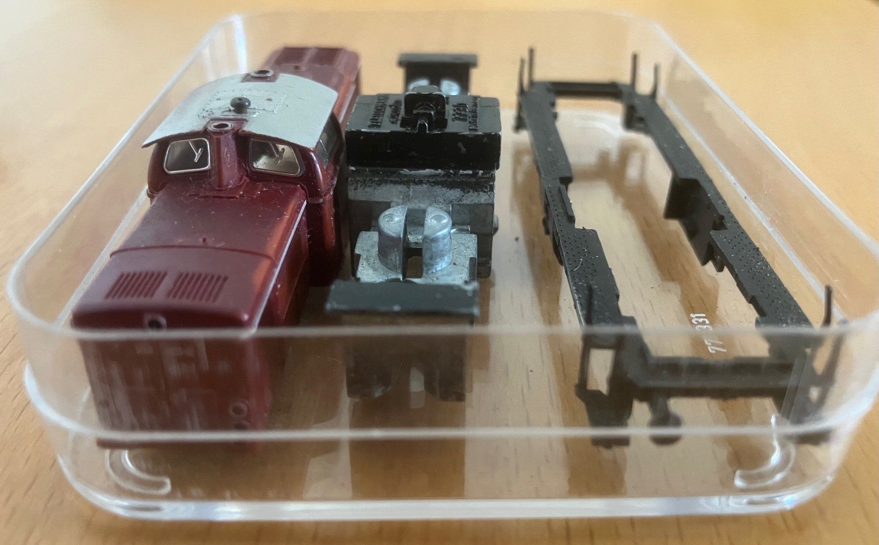 Fleischmann Modellini di ferrovie: Fleischmann V100 Ersatzteile – Usato da Uster venduto da 11414 1