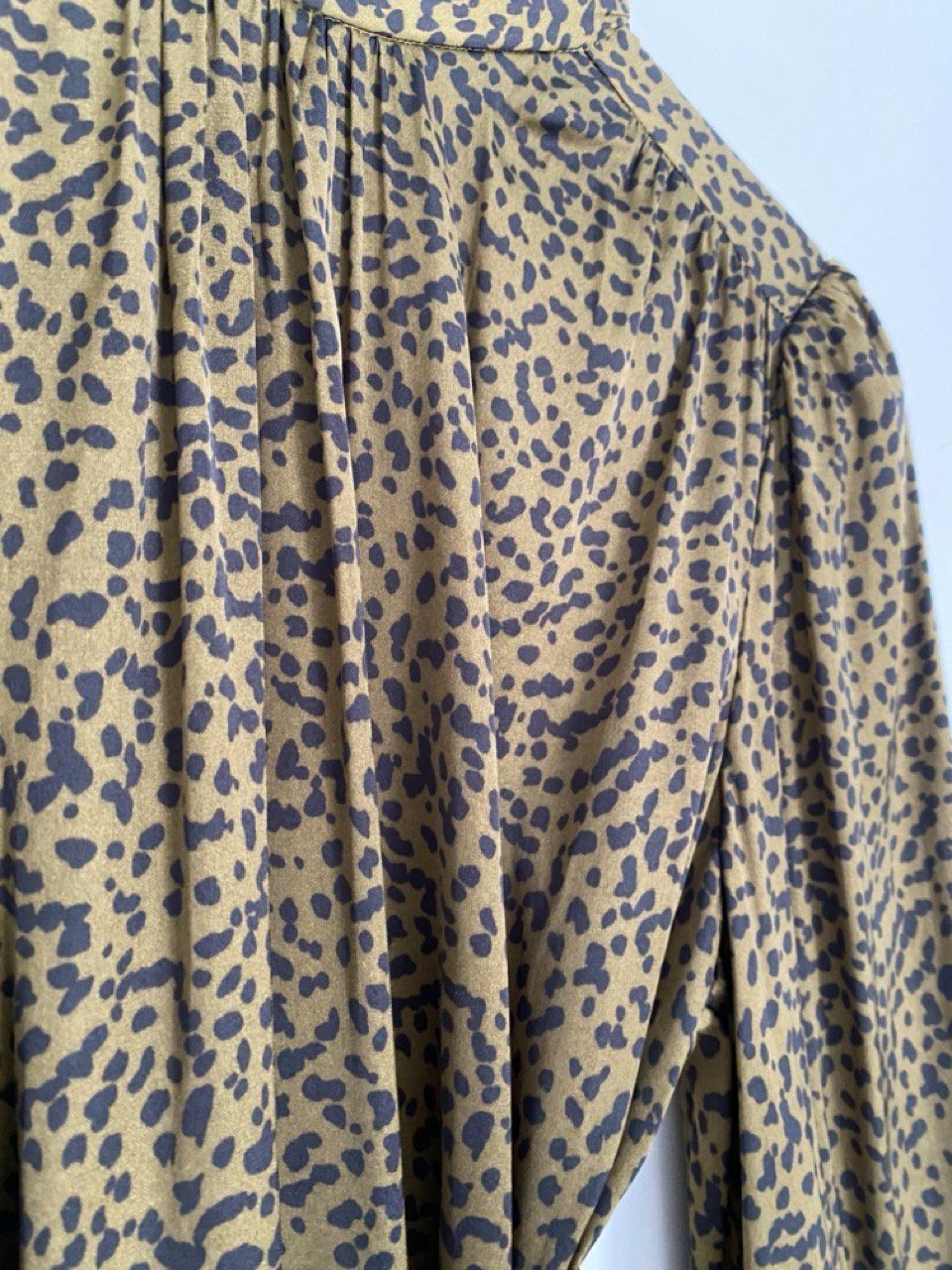Kleider: Midikleid mit Taillengürtel, M – Neu (gemäss Beschreibung) aus Zumikon von Frauenecke 1