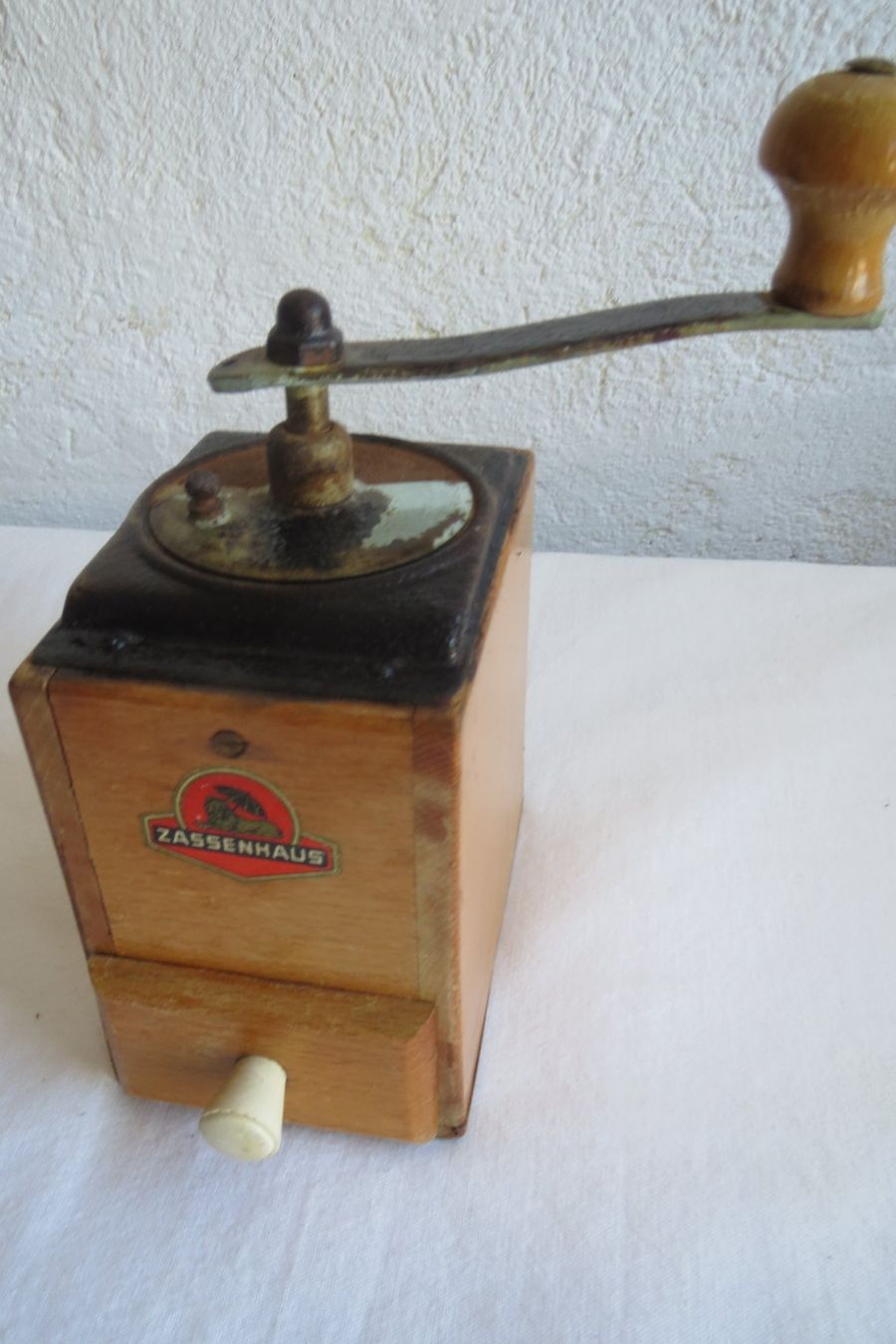 Zassenhaus Appareils de cuisine: alte Kaffeemühle Zassenhaus – D'occasion à Herisau par fan_h9qj