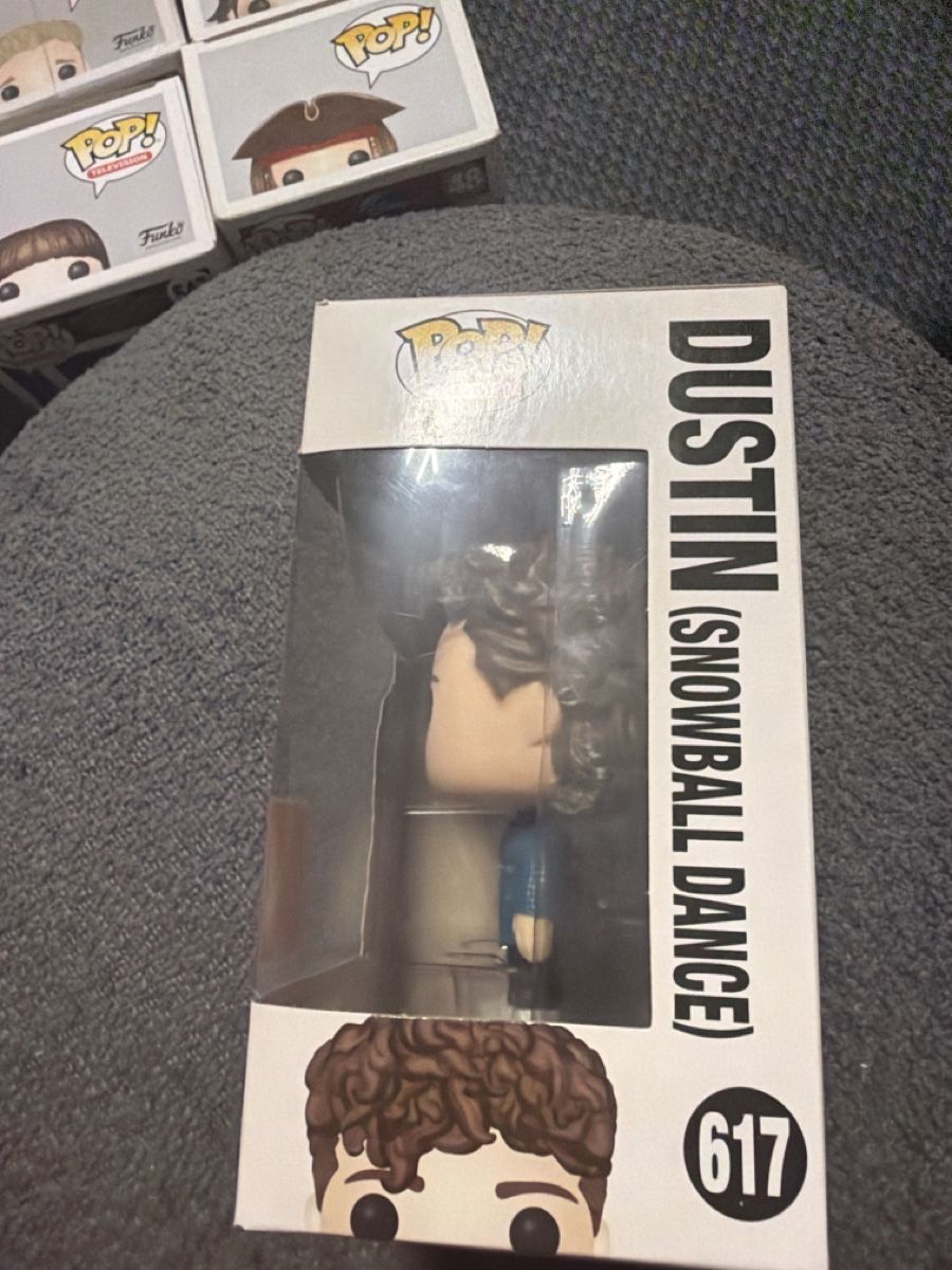 Funko Statuette: Funko Pop Stranger Things Dustin 617  – Usato da S. Antonino venduto da Mc2495 1