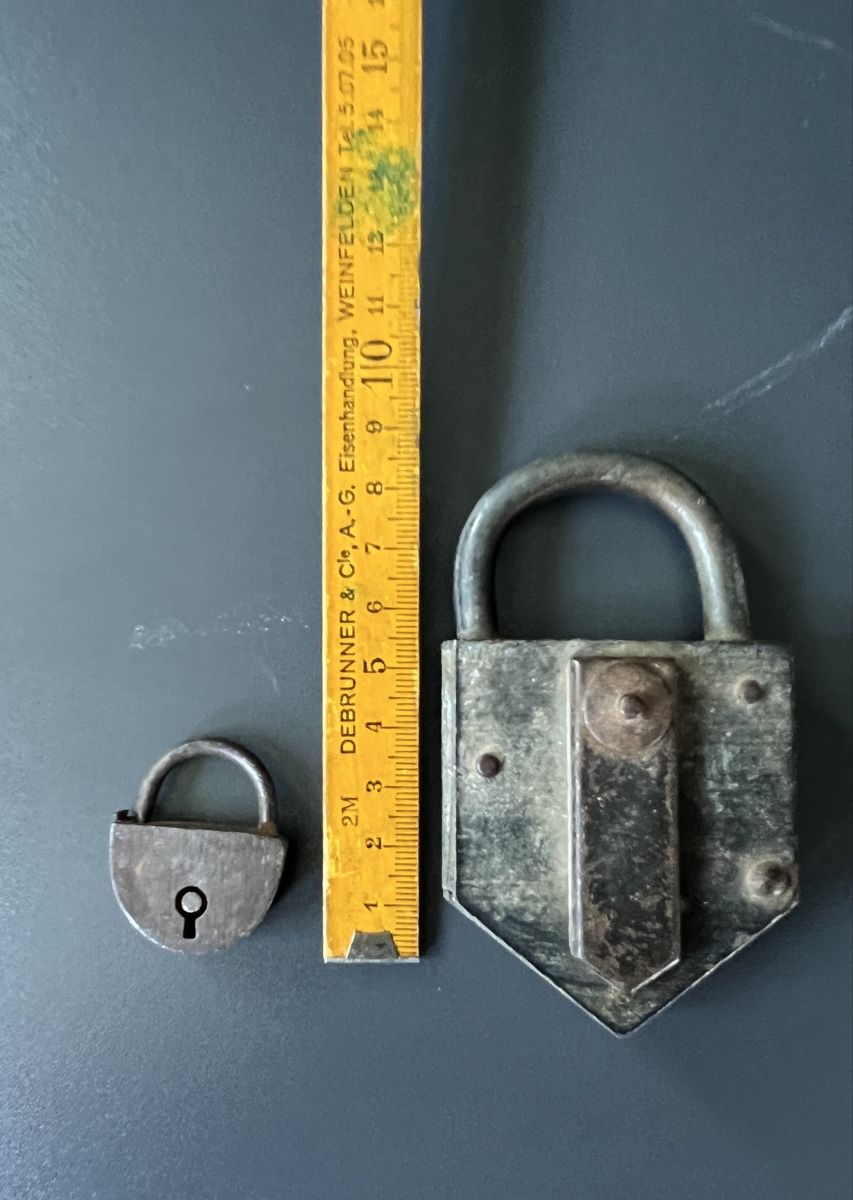 Eisenwaren: Anciens cadenas  – Gebraucht aus La Neuveville von XavierLuke 1