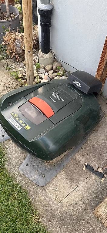 Tagliaerba: Automower 220AC – Usato da Münsingen venduto da ban_m9wc