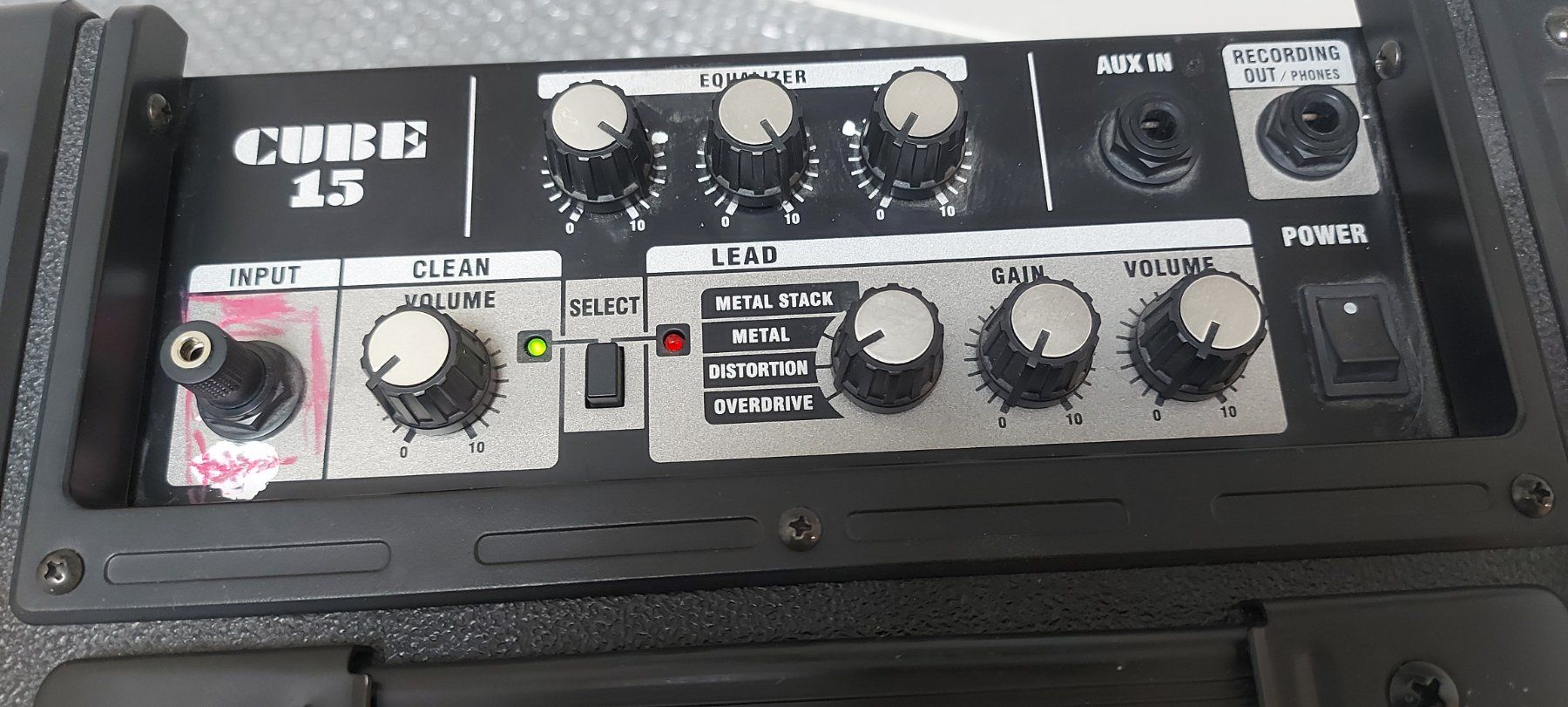 Roland Amplificatori: Roland Cube15 gitarre amp. – Usato da Glattbrugg venduto da Swissmusik 1