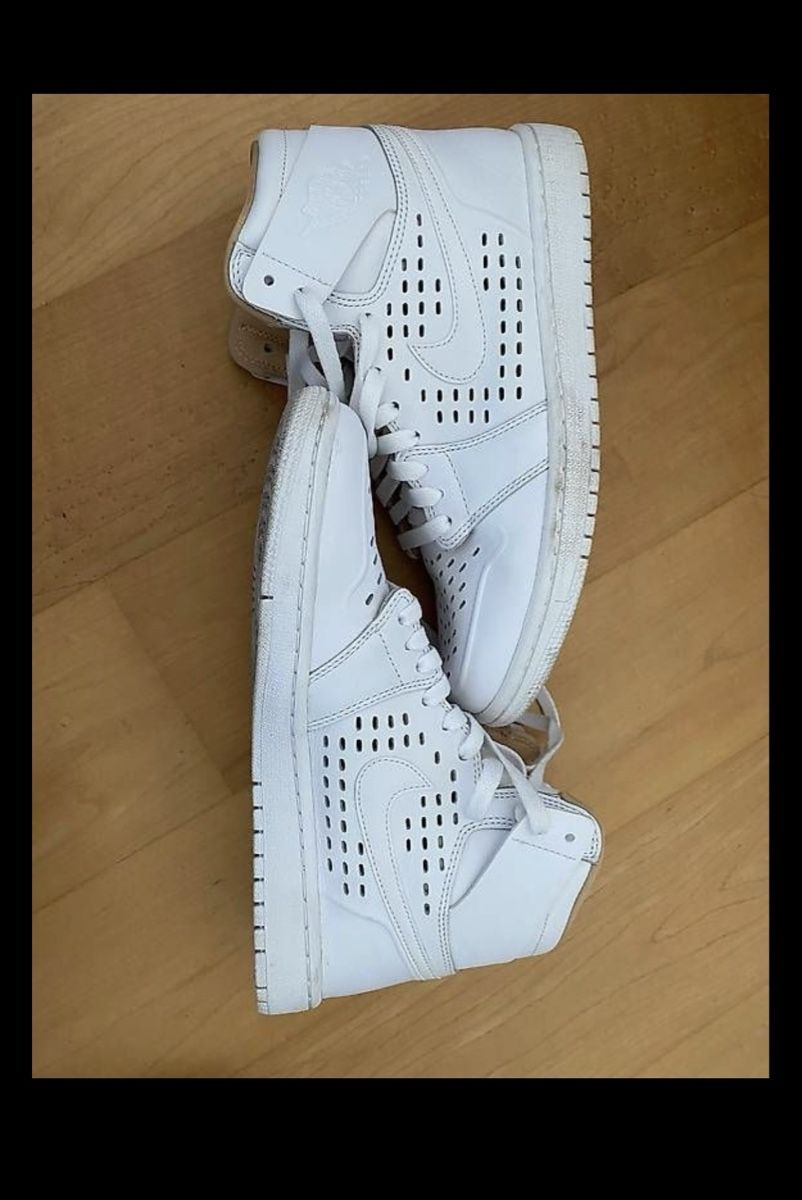 Jordan Chaussures hommes: Jordan 1 – D'occasion à Péry par Hidjee 2