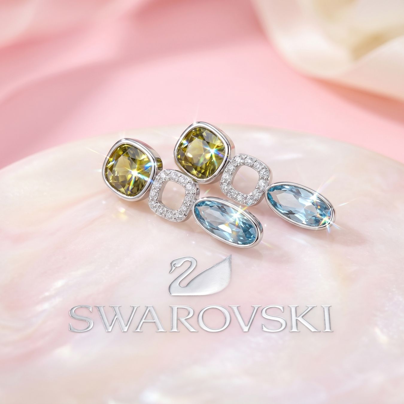 Swarovski Orecchini pendenti & Orecchini a lobo: swarovski ohrringe neu und original – Nuovo (secondo la descrizione) da Kirchleerau venduto da Piroska05