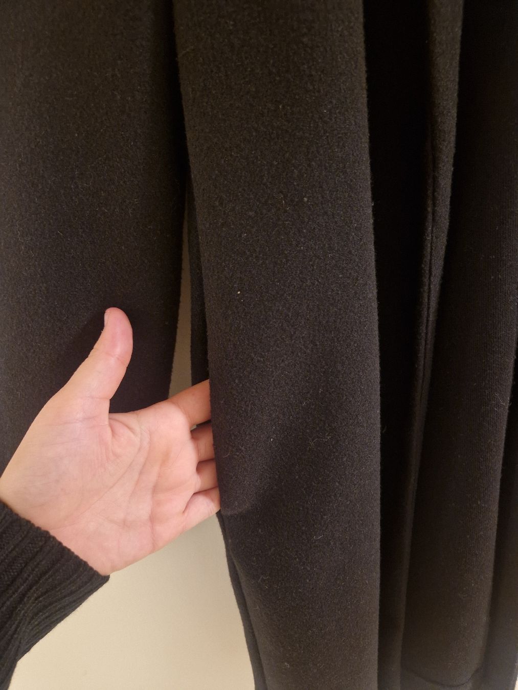 Stradivarius Cappotti: Stradivarius Mantel schwarz  L – Nuovo (secondo la descrizione) da Ebikon venduto da kov_9vqb 2