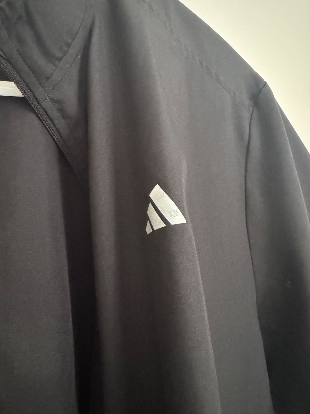 Adidas Giacche: Adidas runnig shortsleeve zip jacket size M – Nuovo (secondo la descrizione) da Zürich venduto da Linen218 6