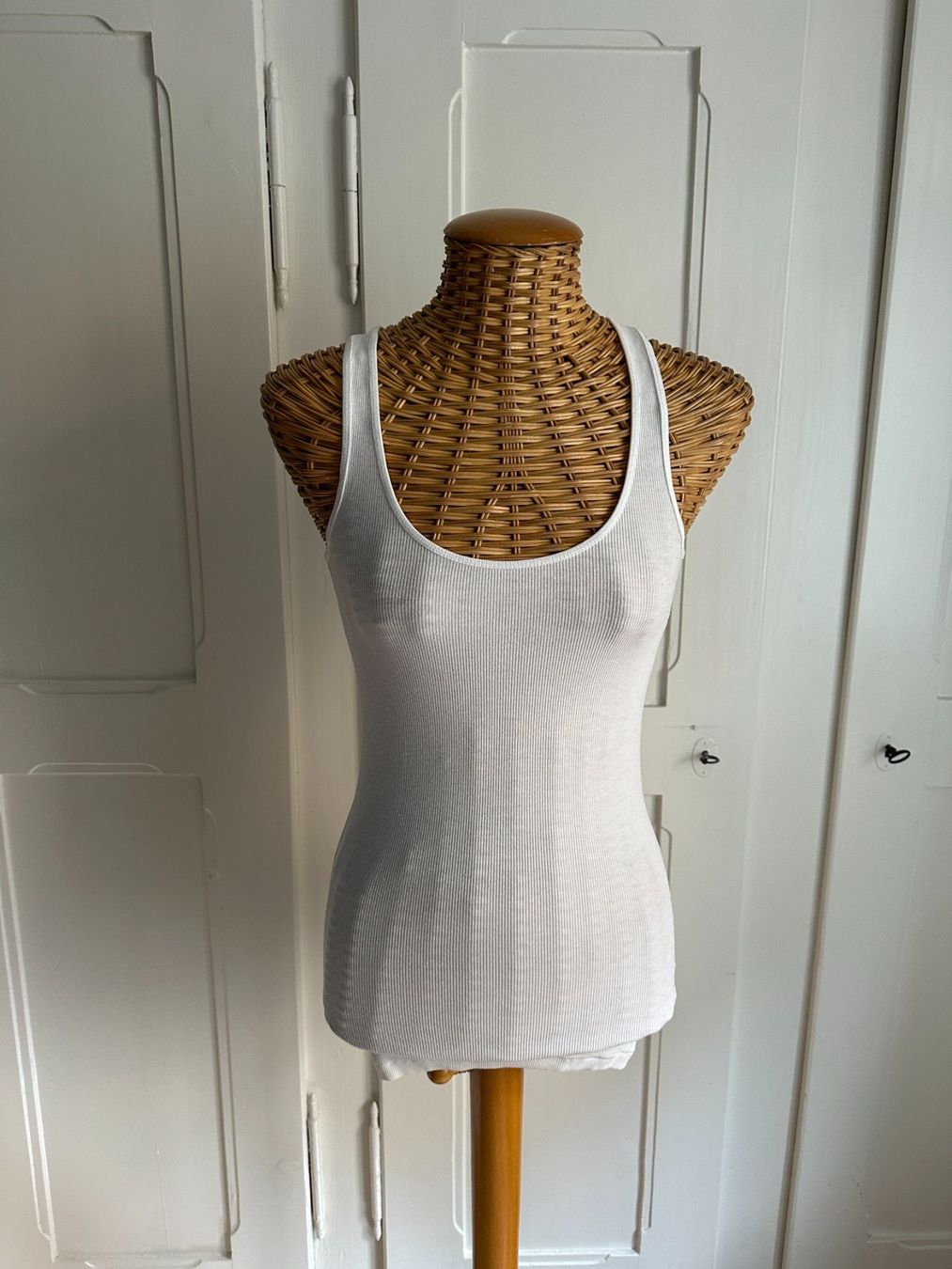 Nike Tops: NIKE - Sport Top weiss S – D'occasion à Zürich par Diazaio