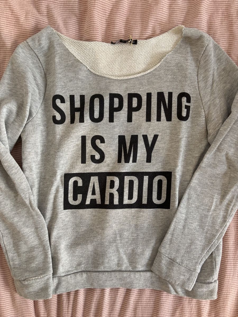 Pullover & Sweatshirts: Pullover Grau – Gebraucht aus Minusio von giiaadaaa