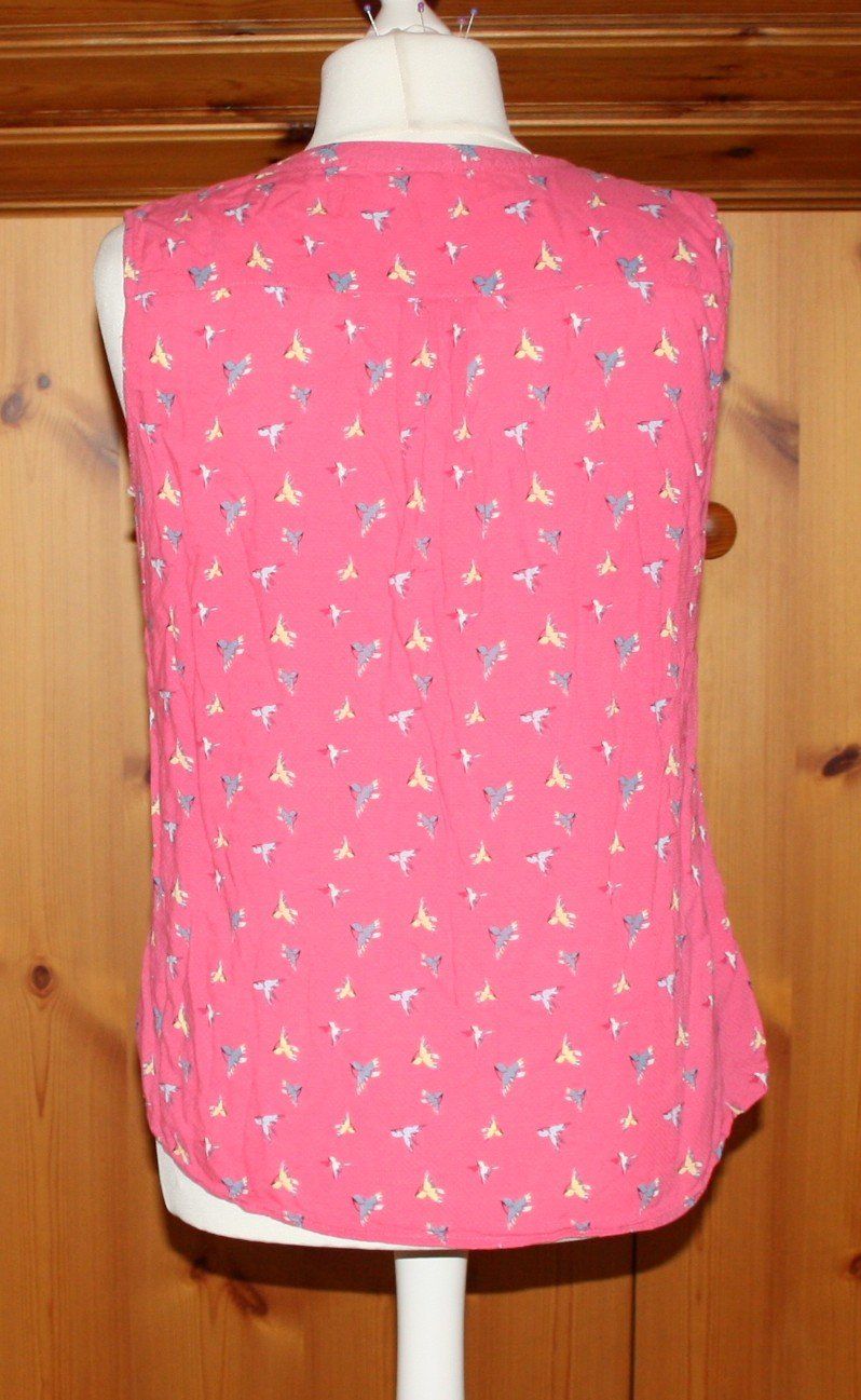 Camicette: Bluse ohne Ärmel pink - bunt Gr. XL – Usato da Flüelen venduto da Diversicum-Curvy 2