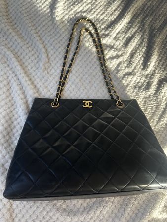 Chanel Vintage Timeless Shopper Schwarz