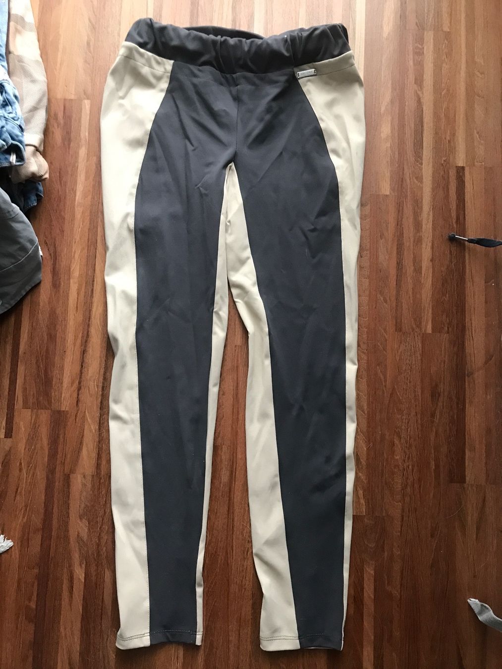 Pantaloni: Ancora Hose Damen 36/38 – Usato da Eschikofen venduto da sra_6qbm