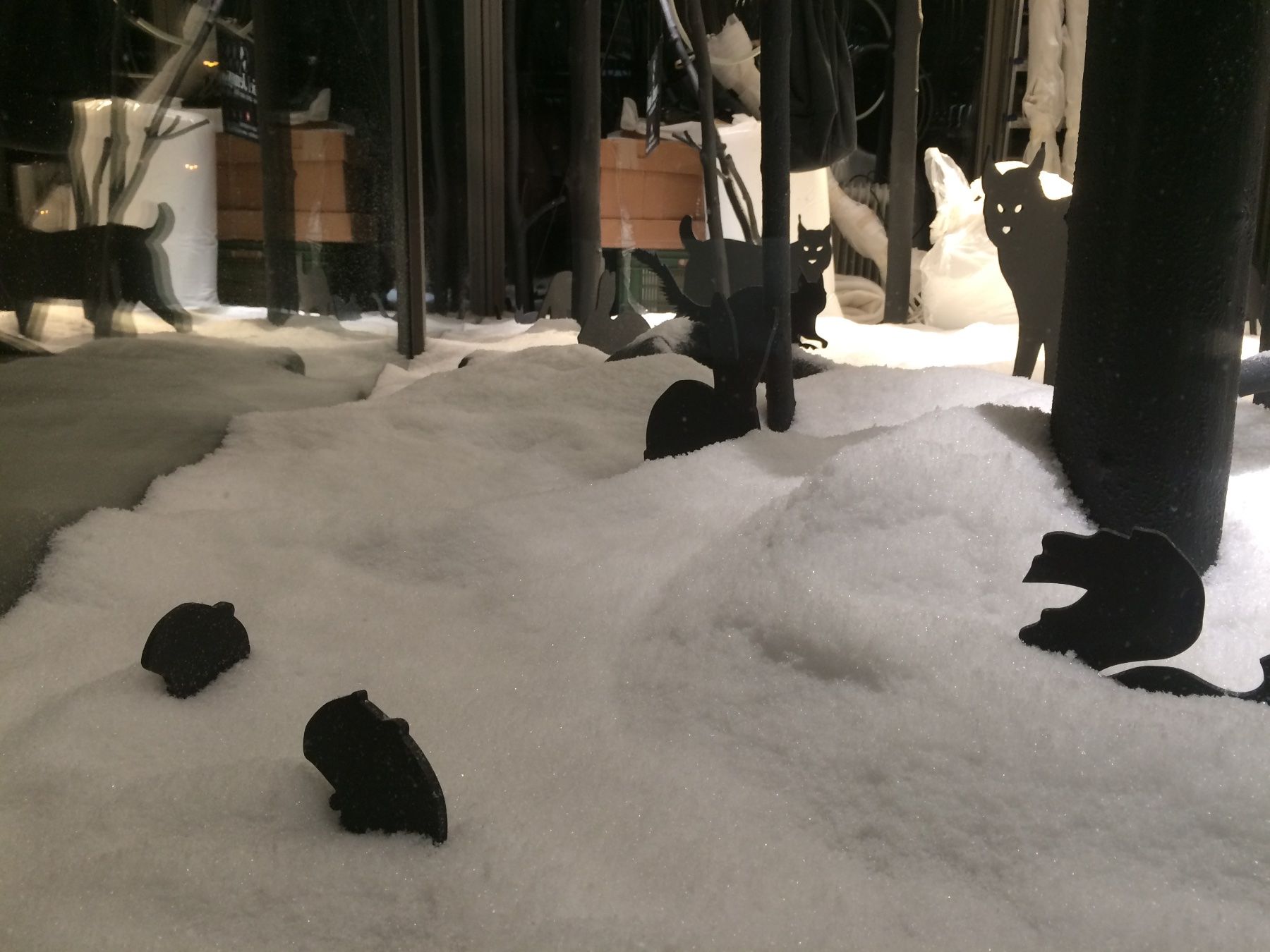 Tutte le decorazioni: Streuschnee Kristall ca. 1000 L_glitzender Pulverschnee – Usato da Flawil venduto da Waldau1A 4