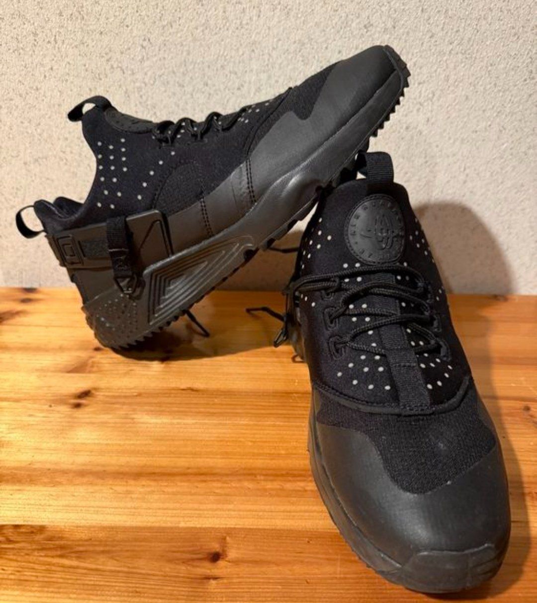 Nike Scarpe da uomo: Nike Huarache sneakers – Usato da Zürich venduto da gds90