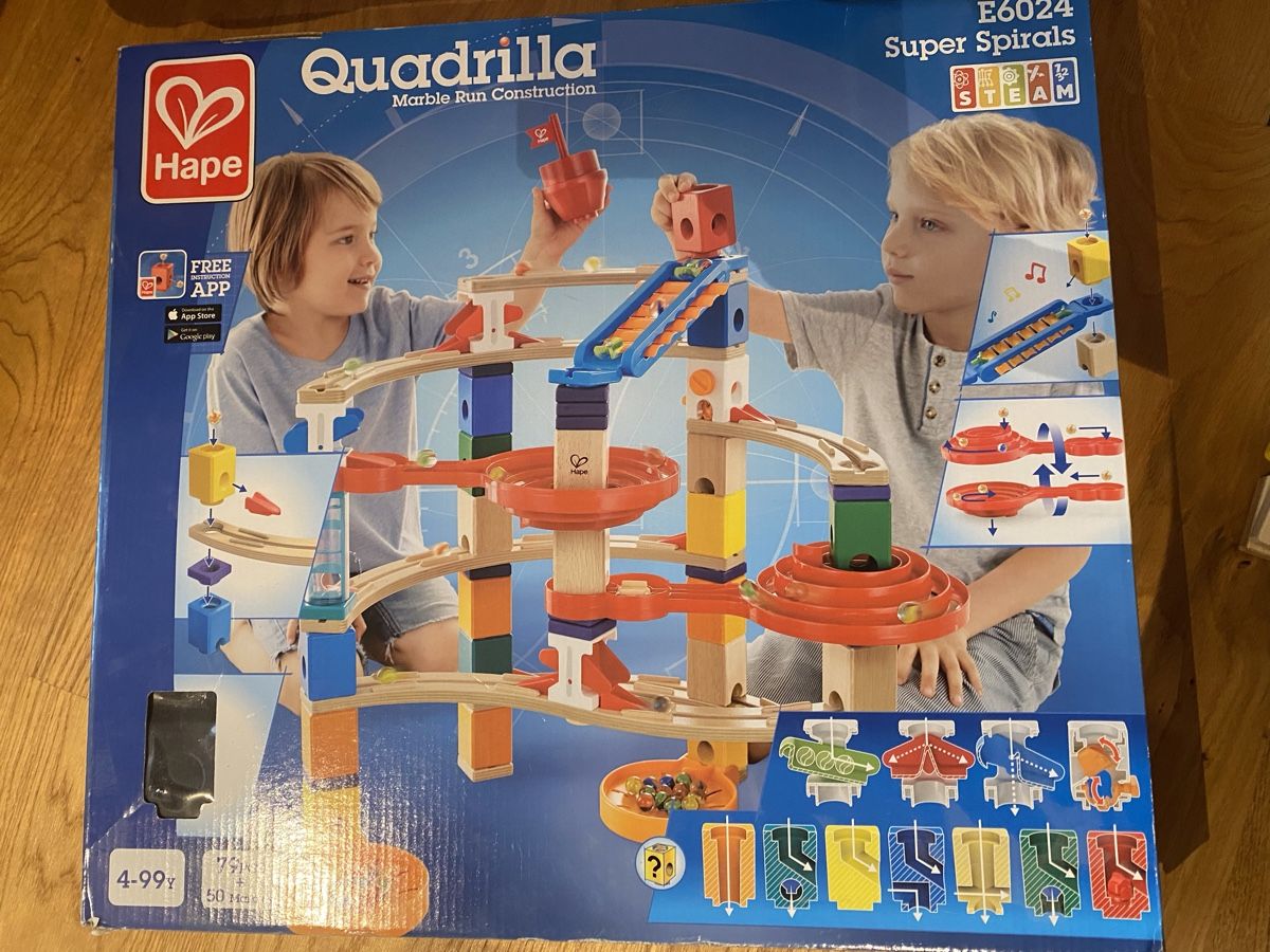 Quadrilla Giocattoli: Hape Quadrilla Kugelbahn Set – Usato da Ennetmoos venduto da Bris