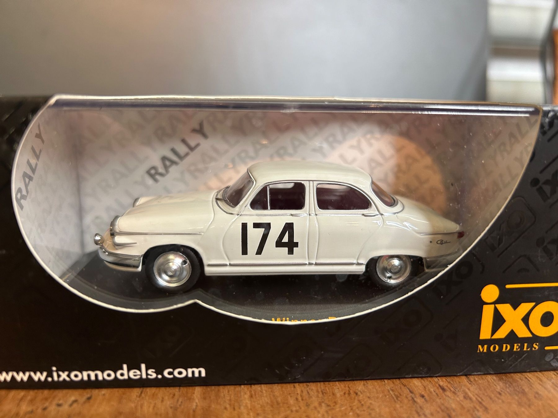 IXO Modellautos: Lot an vier ixo Modell Autos – Gebraucht aus Otelfingen von Yossi-68 8